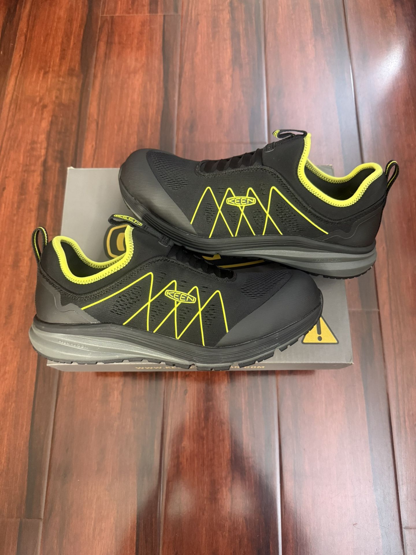 Keen steal toe work shoes