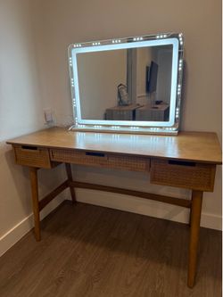 Vanity Desk and mirror