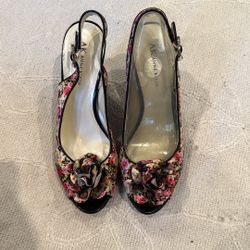 Anne Klein Summer Pumps