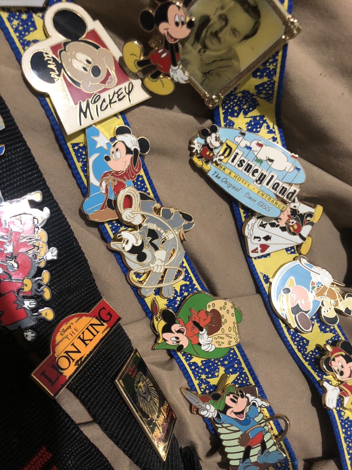 Mickey Mouse - Disney - Collectible Pins- Huge Collection