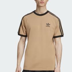 Adidas originals adicolor classics 3 stripes tee size large Large  