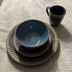 Plates, Bowls, Mugs