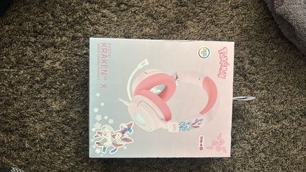 Razer Kraken V4 X Sylveon Headset