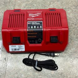 Milwaukee Rapid Charger 48-59-1802 Dual Bay Simultaneous Rapid Charger (70505357)