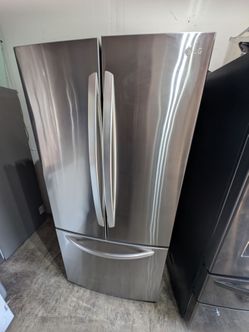 LG 3-Door French Door Refrigerator with Bottom Freezer