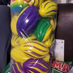 Mardi Gras Throws 24to26 Per Bag $44