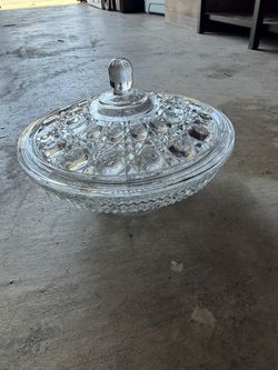 Candy dish