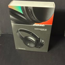 BOSE QUIETCOMFORT SC Headphones Brand New 