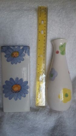 2 Flower Vases*See description *