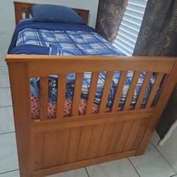 Twin Bed And Mattress All Wood