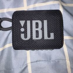 JBL Go 3