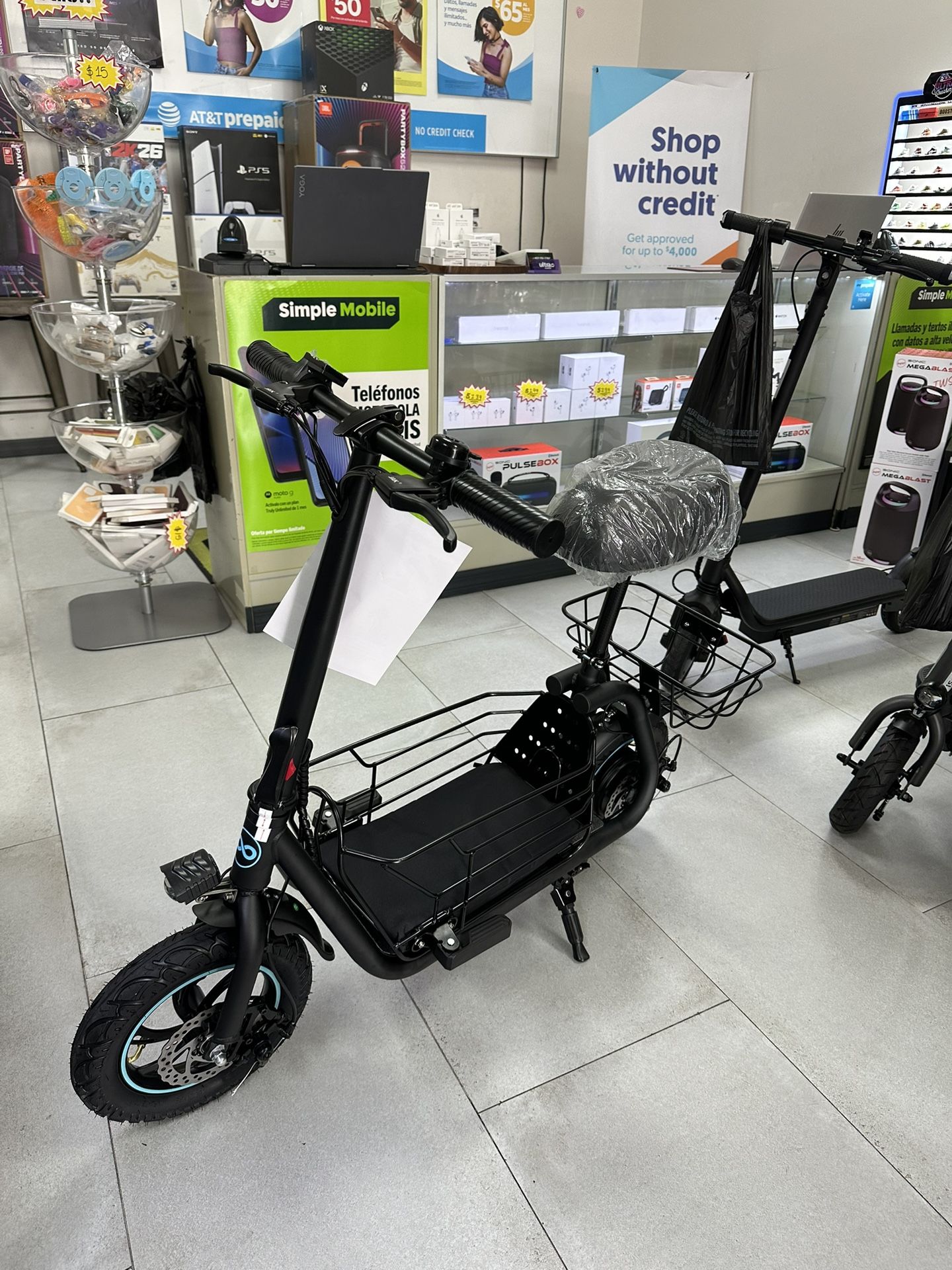 Gyroshoes Electric Scooter 18MPH! Finance For $50 Down Payment!!