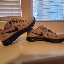 Nike Sz 4.5 