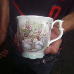 Summer Beaker Antique Jill Barklen 1983