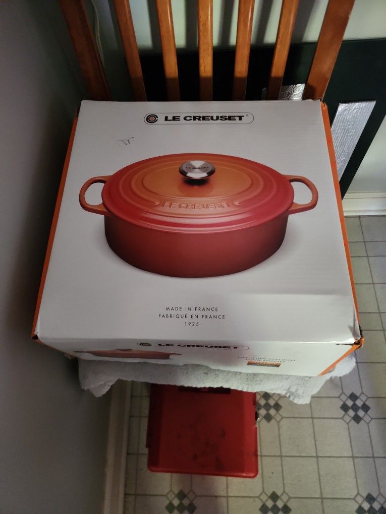 Dutch Oven - LE CREUSET