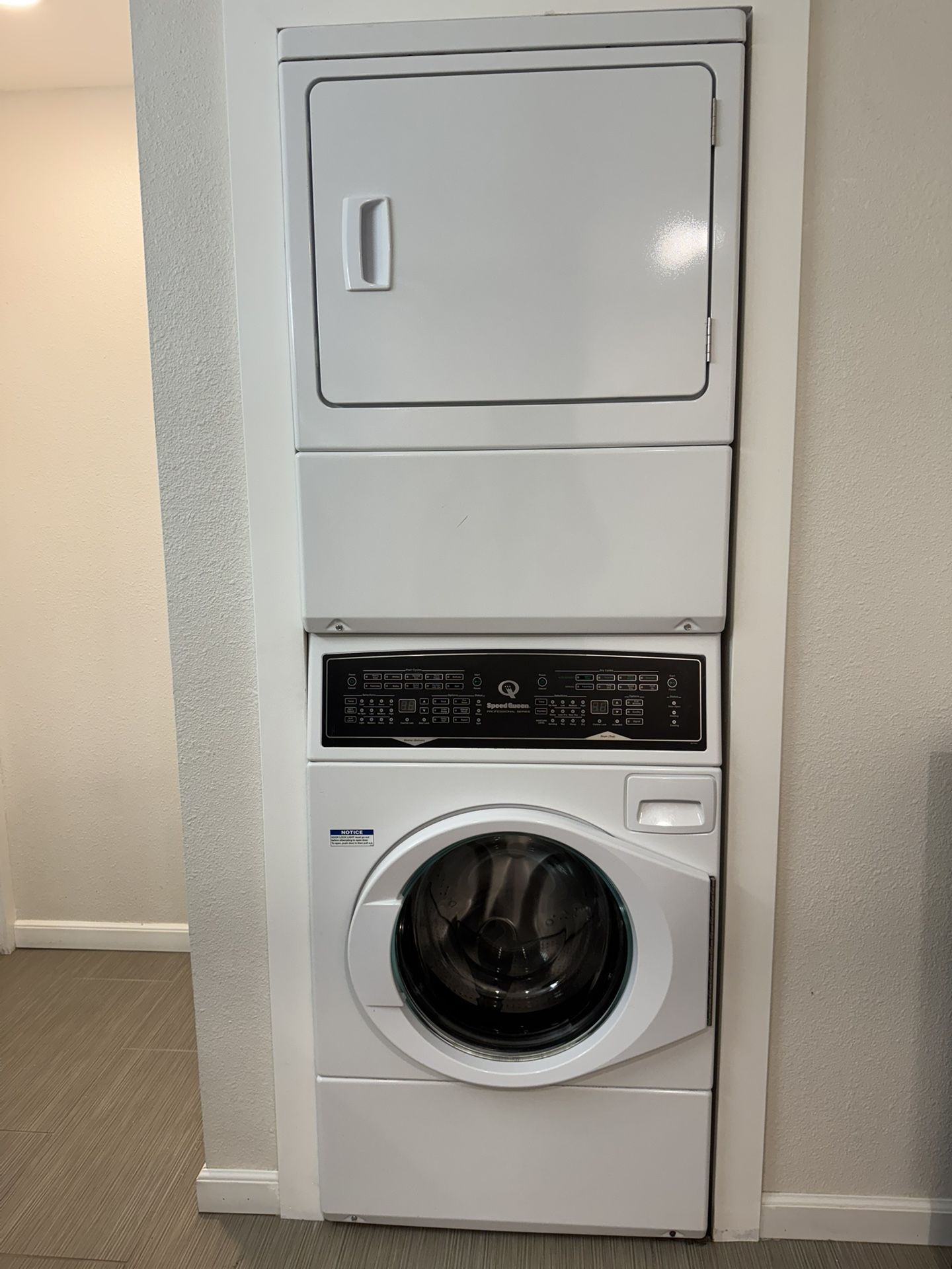 🧺 Speed Queen Professional Series Washer & Dryer Combo – Heavy-Duty & Reliable 🧼