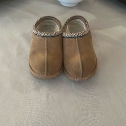 Youth 2 Ugg Tasman