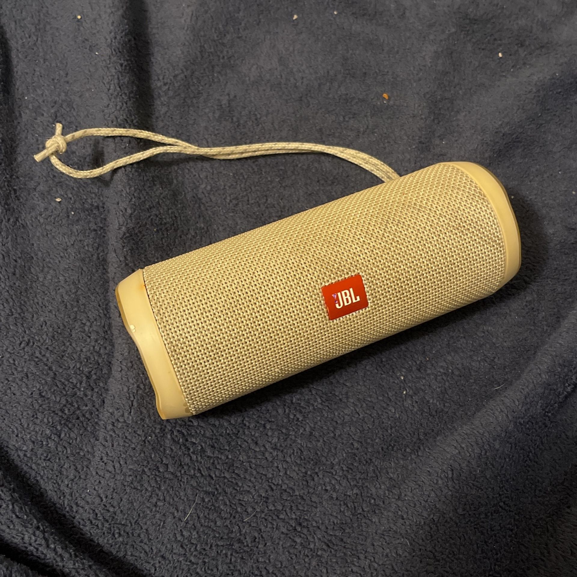 Jbl Flip 3 Speaker 