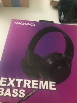 Earphone brand new 1