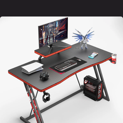 Escritorio para juegos nuevo