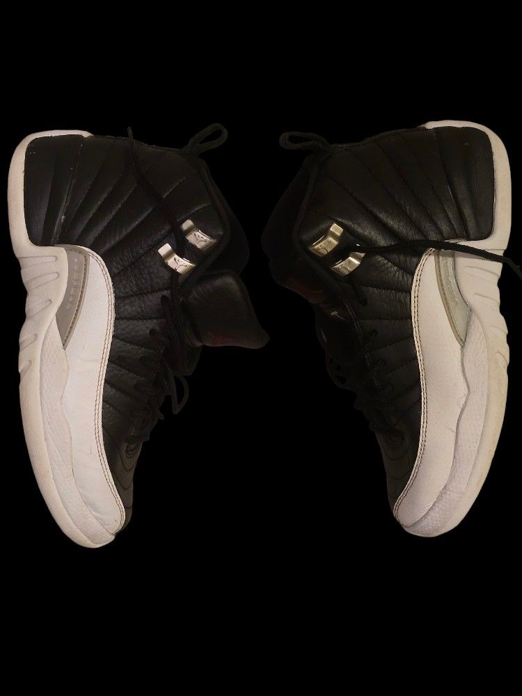 Nike Air Jordan 12 Retro Boys Size 3.5Y 153265-006 Black Athletic Shoes Sneakers