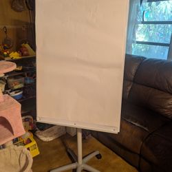 Flipchart Magnetic White Board Adjustable Height And On Wheels 