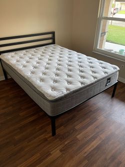 Luxury Pillowtop Mattress Sale Queen Size Set