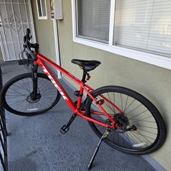Trek Dual Sport bike 2 Gen Bicycle 