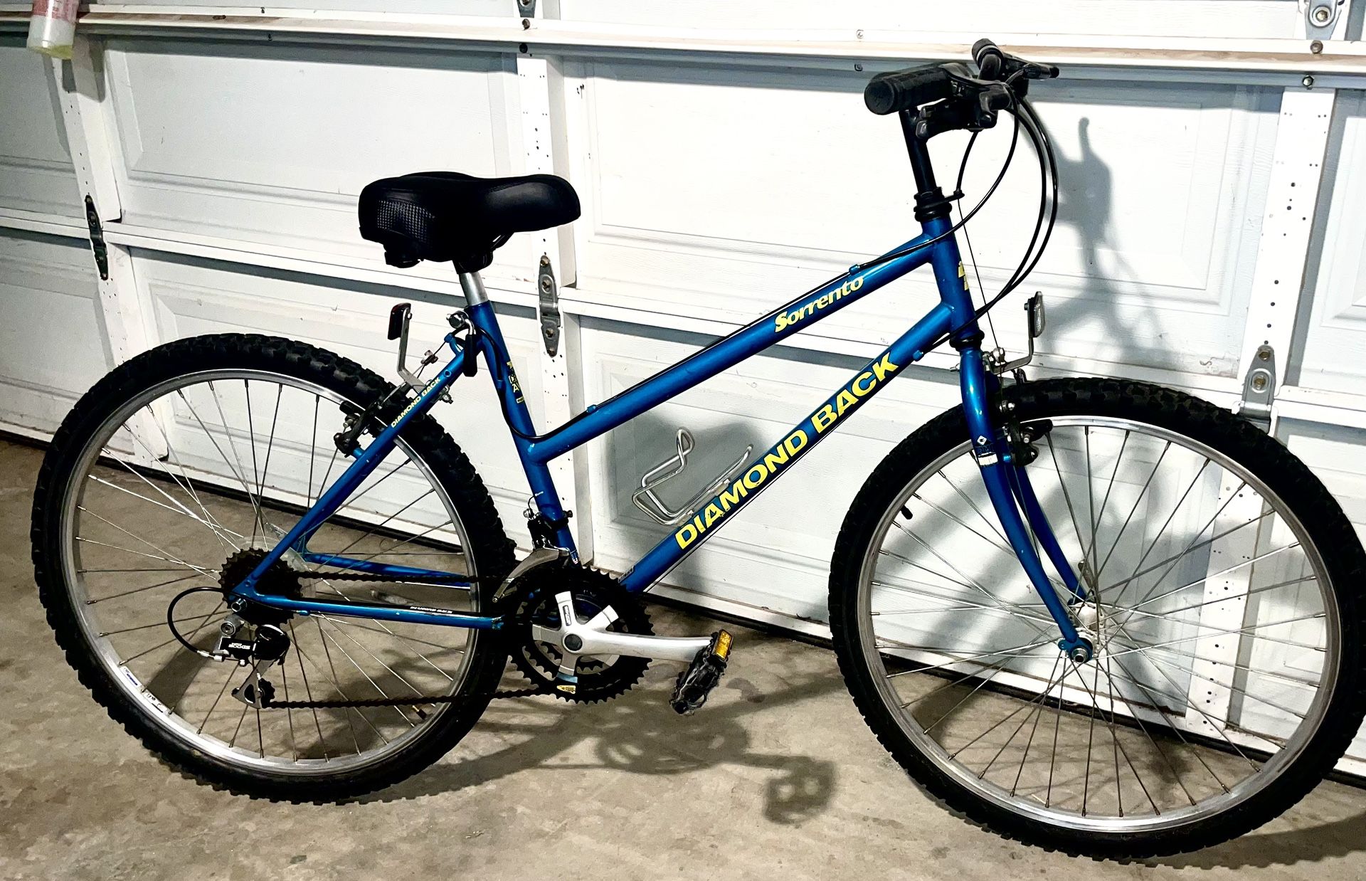 17” Diamond Back Sorrento Trail Bike