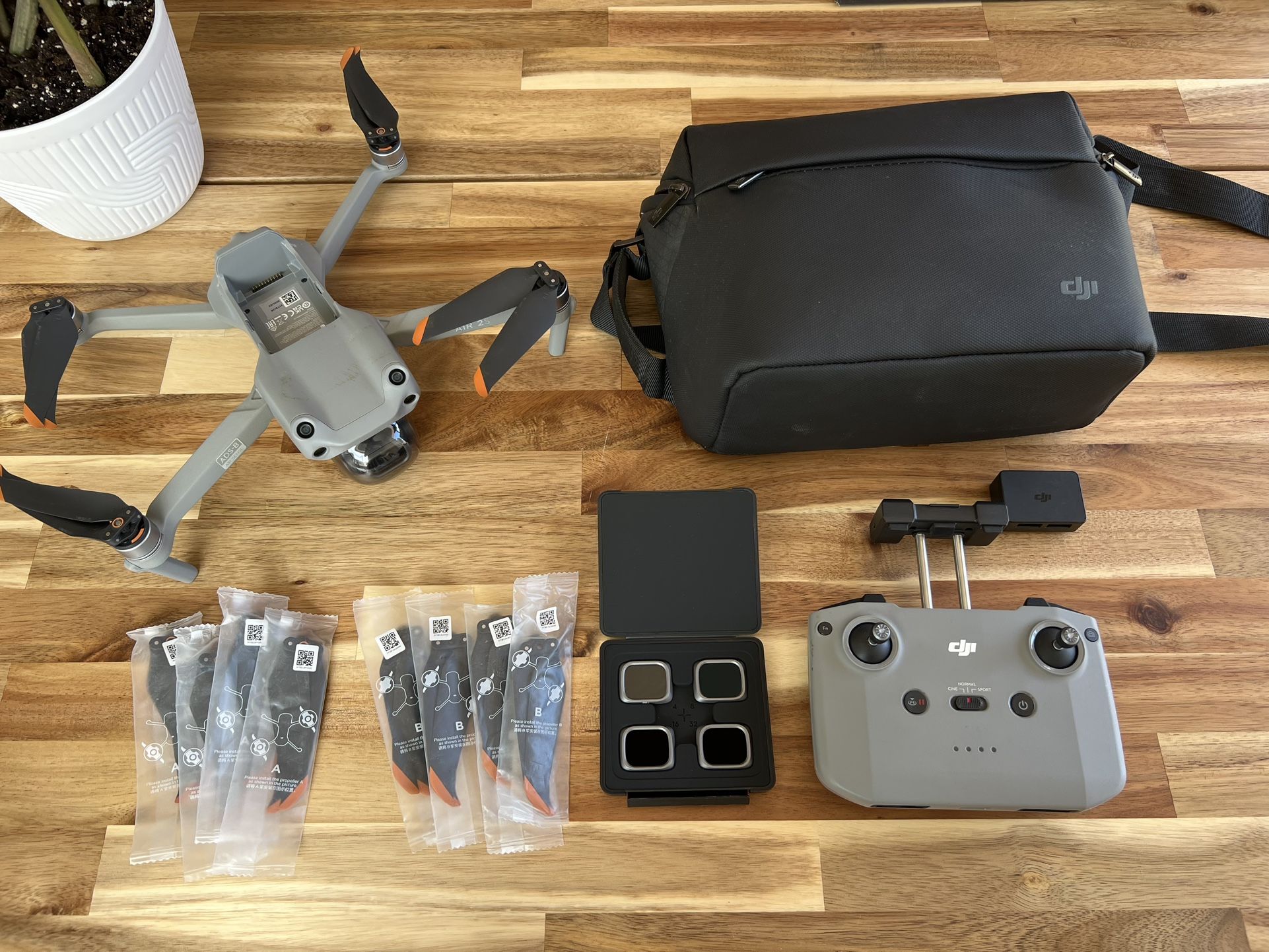 DJI Air 2s Fly More Combo