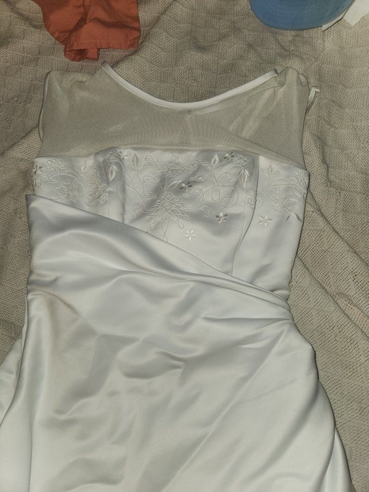 Wedding Dress From Davids Bridal Size 10🎃