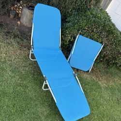 2  Folding Chaise Lounge Pool Chairs, Outdoor Sun Tanning Chairs, Steel Frame & Breathable Mesh for Beach, Yard, Patio, Pool Blue, 71.7" x 22" x 11โ