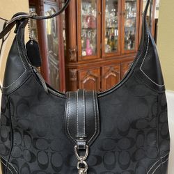 Coach Black Leather Signature Hobo Shoulder Hand Bag/ shoulder purse 