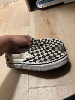 Used checkered vans size 8