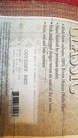 Generic drug 7 ft 10 x 10 ft 10 have two rugs same