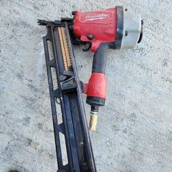 Milwaukee Nail Gun 100$