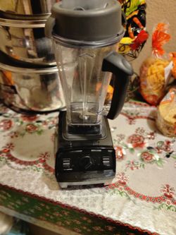Vitamix Model VM0197 Blender