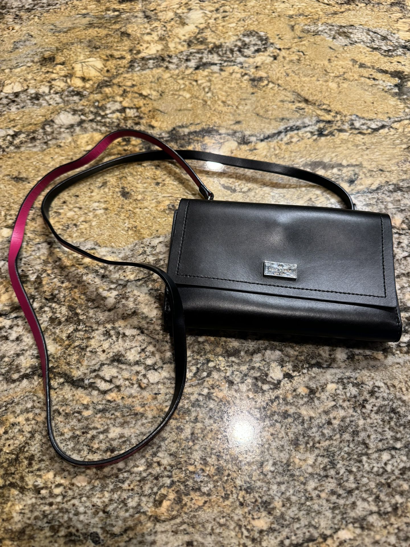 Kate Spade Black Leather Zip Small Rectangular Crossbody Bag V095