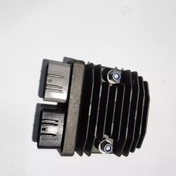 BMW S1000RR K67 VOLTAGE REGULATOR BMW RECTIFIER VOLTAGE REGULATOR OEM (contact info removed)