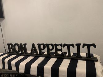 “Bon Appetit” wooden Decoration Sign