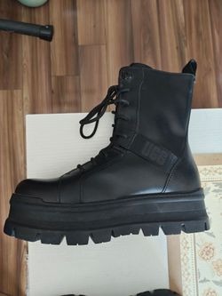 Ugg