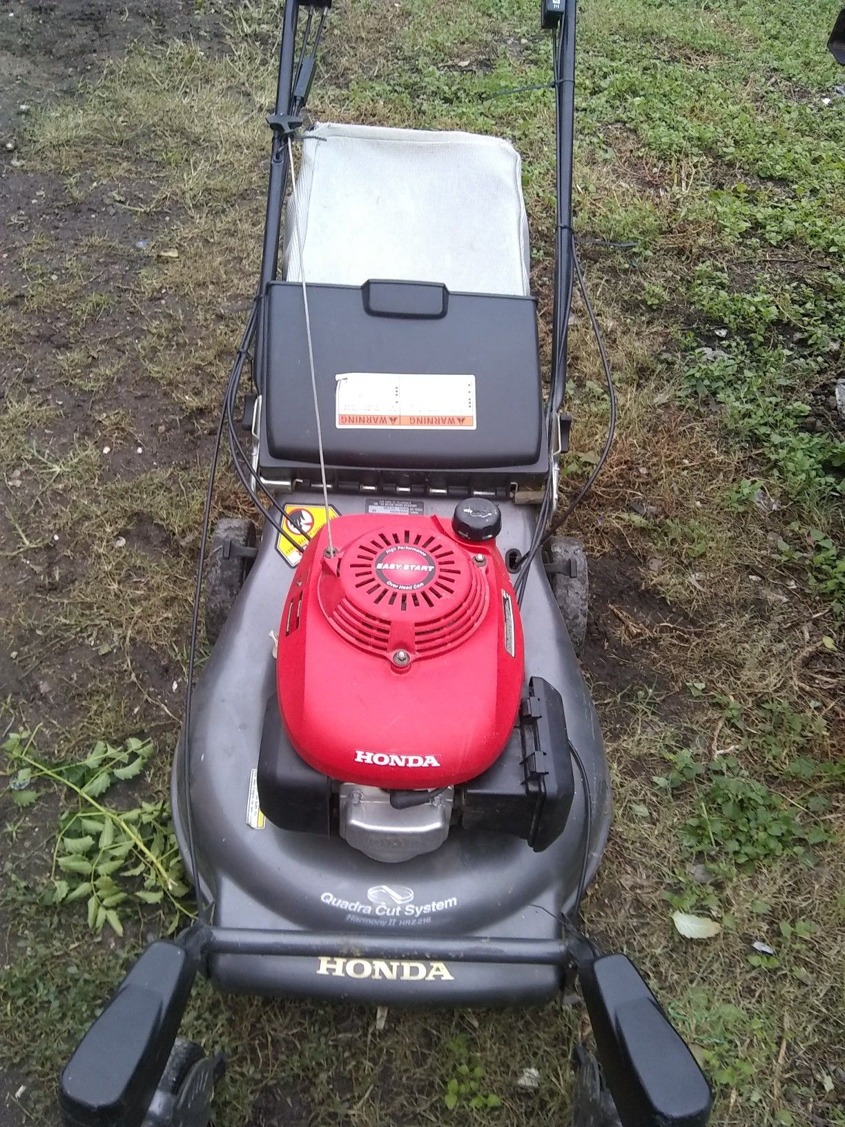 Honda Harmony 2 HRZ 216 Lawnmower