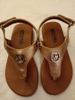 MICHAEL KORS SANDALS KIDS SIZE 7