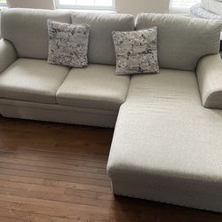 Sectional Couch, Like New 