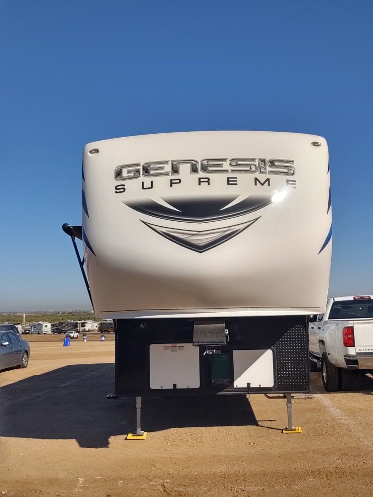 2018 39 foot Genesis toy hauler