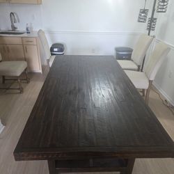 Saxis Solid Wood Dining Table