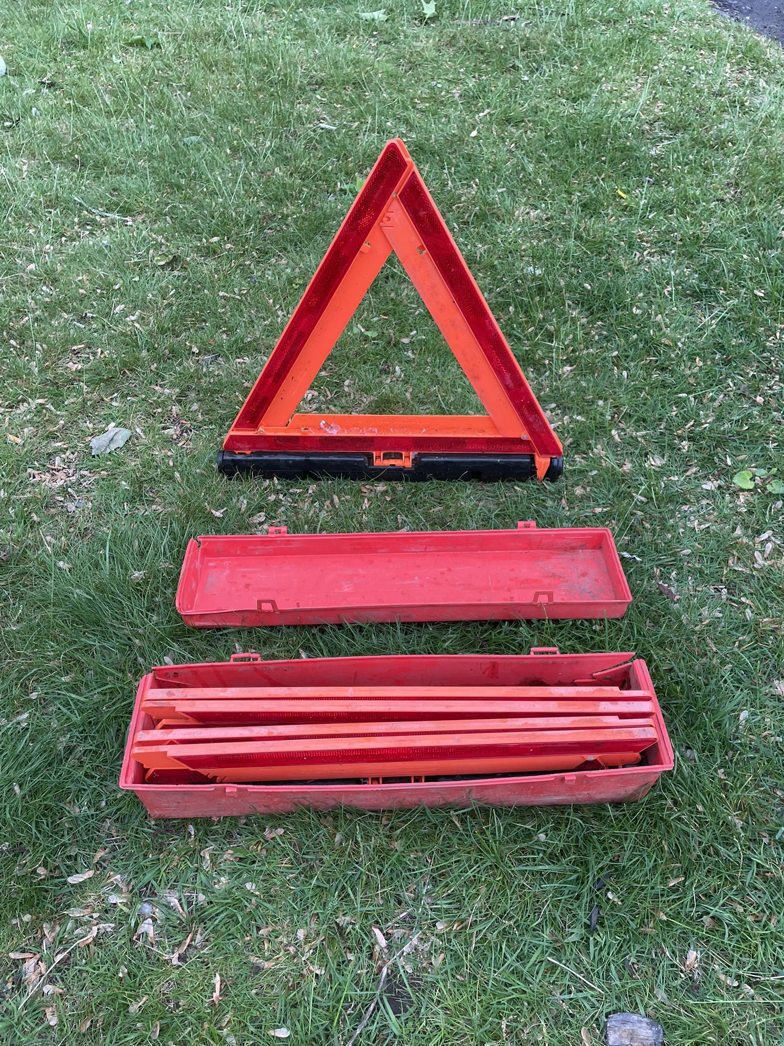 Roadside Safety Triangles