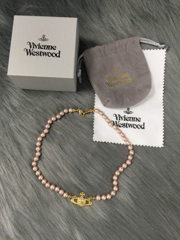 Vivienne Westwood Mini Bas Relief Choker in Gold