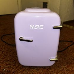 YAshe Mini Fridge