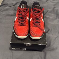 all star kobe size 4.5 brand new 